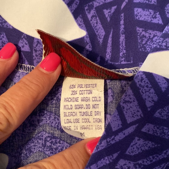 E & K Made in Hawaii shirt - Picture 3 of 5